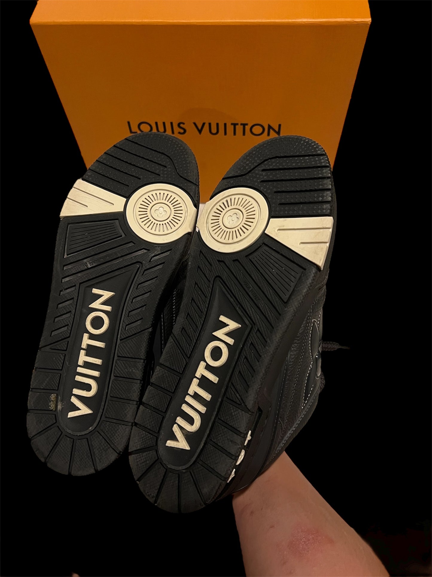 Preowned Black LV Sk8s size 8 (fits 9.5-10)