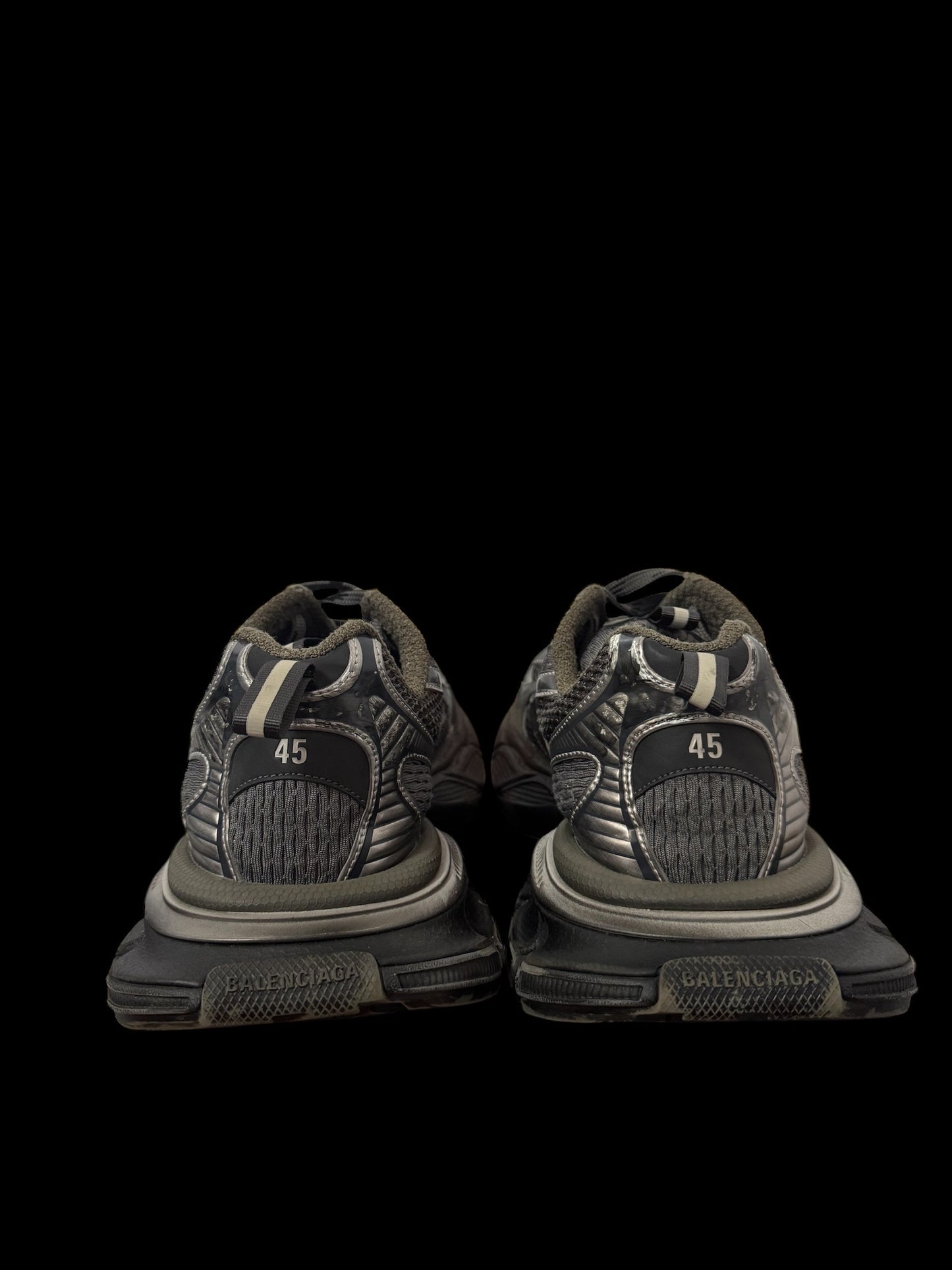 Preowned BB 3XLs size 45 (fits a 12)