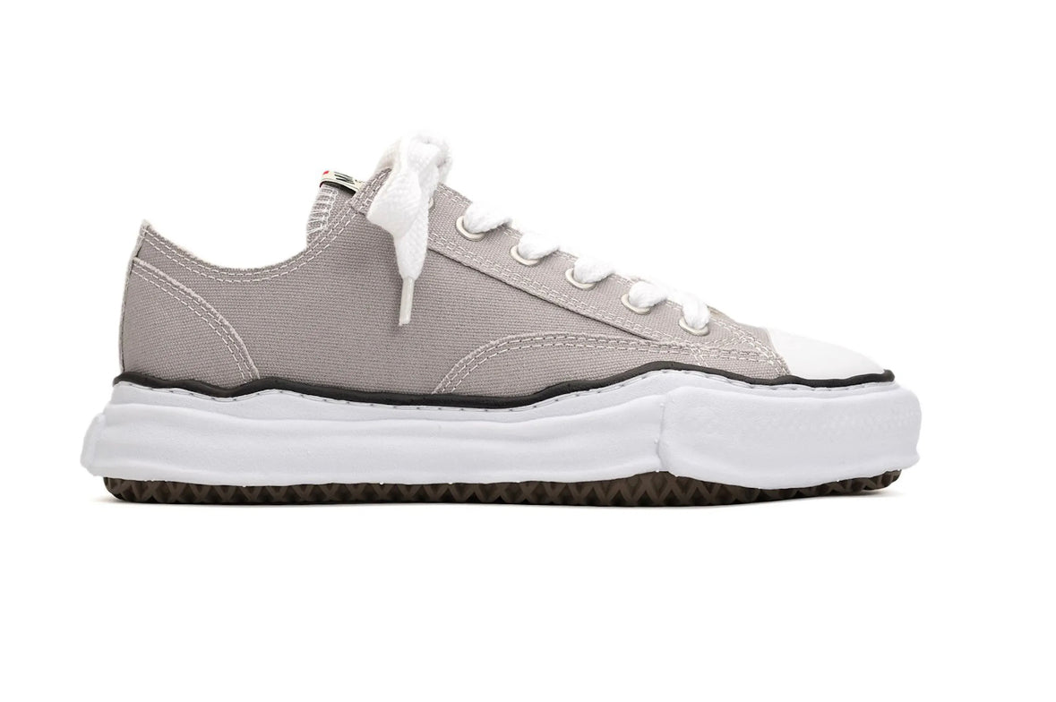 Maison Mihara Grey Peterson