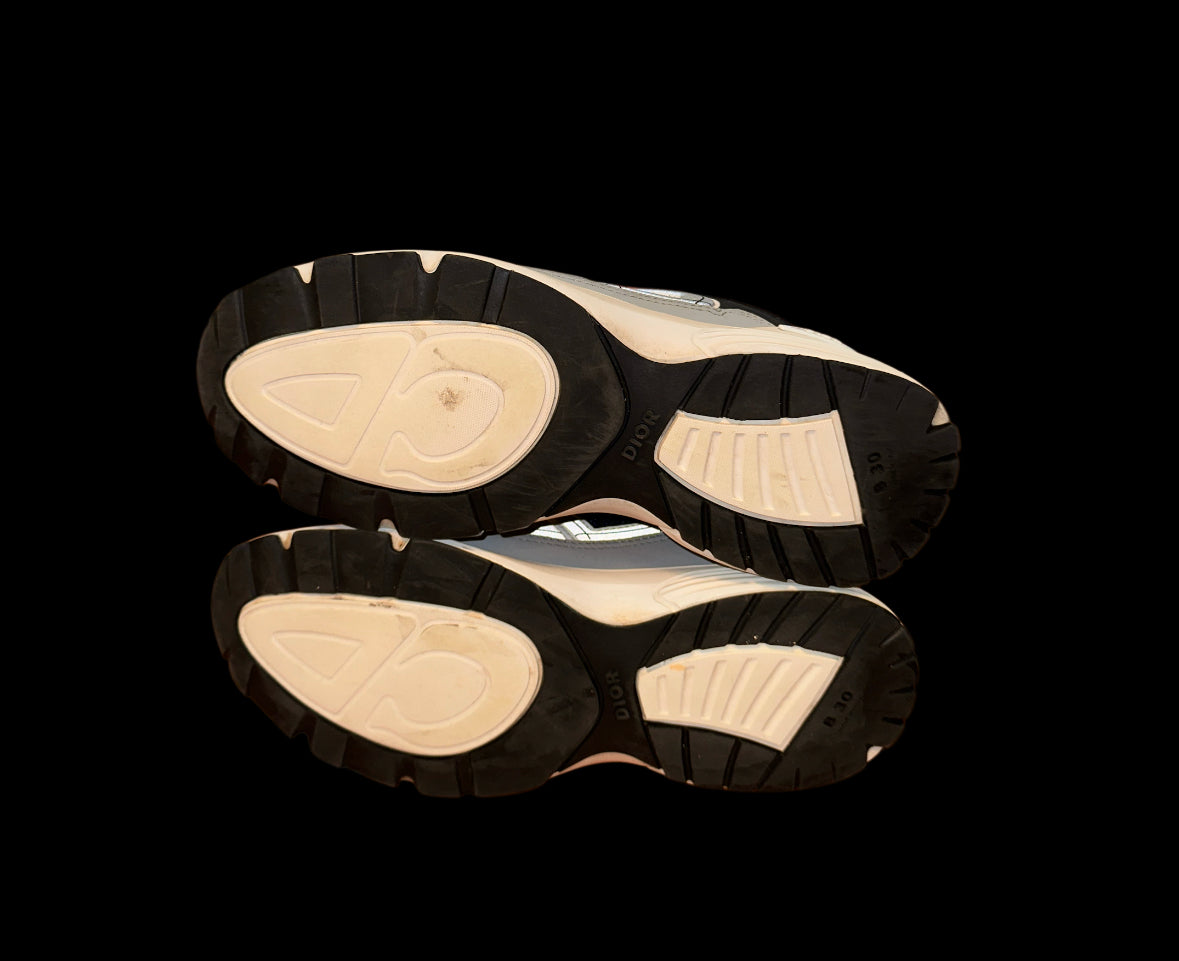 Preowned Blue/Silver Dior B30s size 43 (fits 10-10.5)