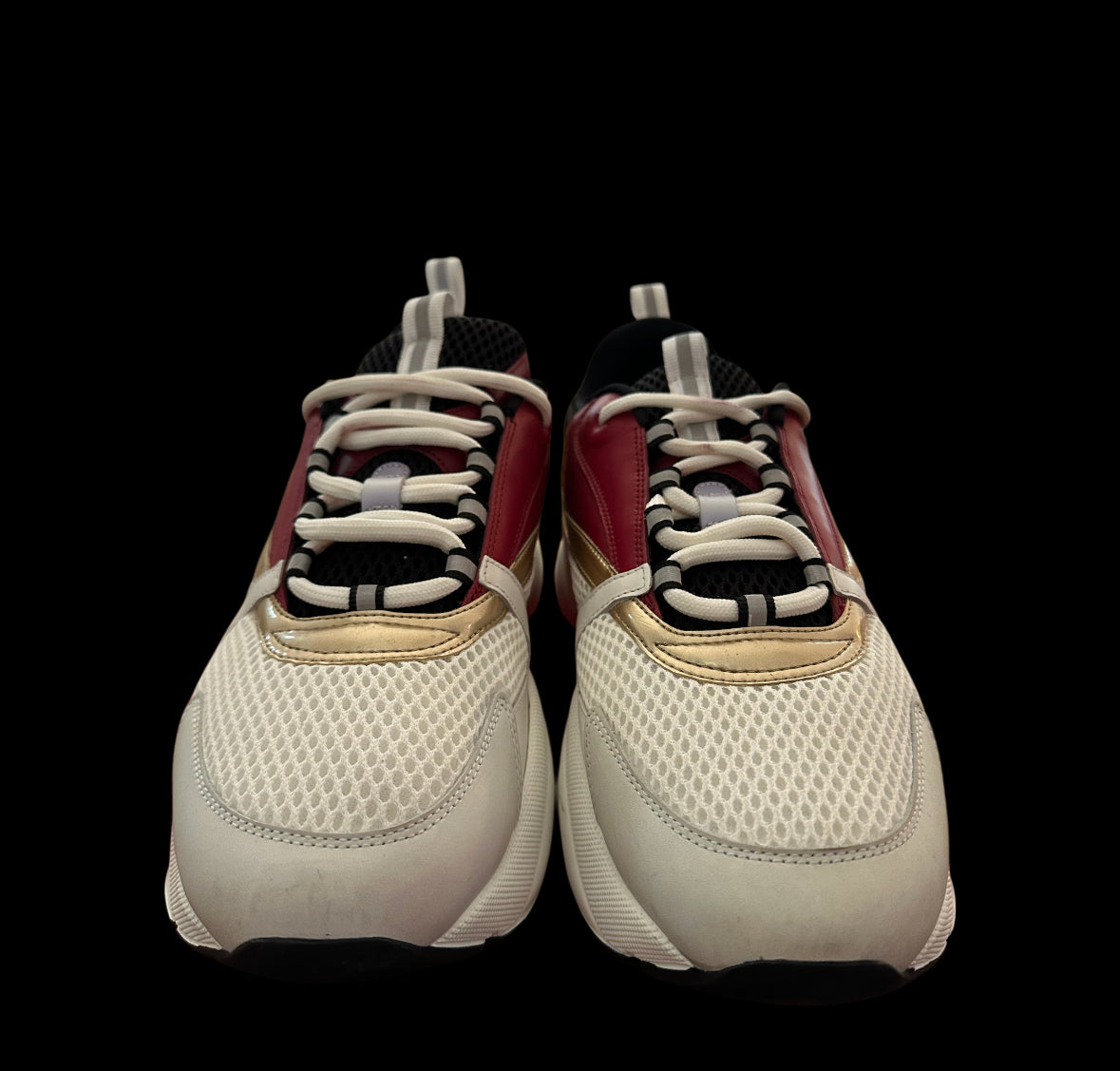 Preowned White/Burgundy/Gold size 45 (fits a 12-12.5)