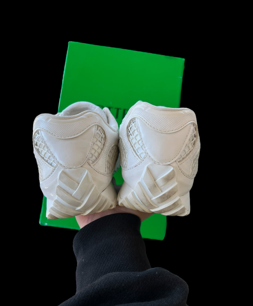 Preowned White Bottega Orbits size 41 (fits 8-8.5)