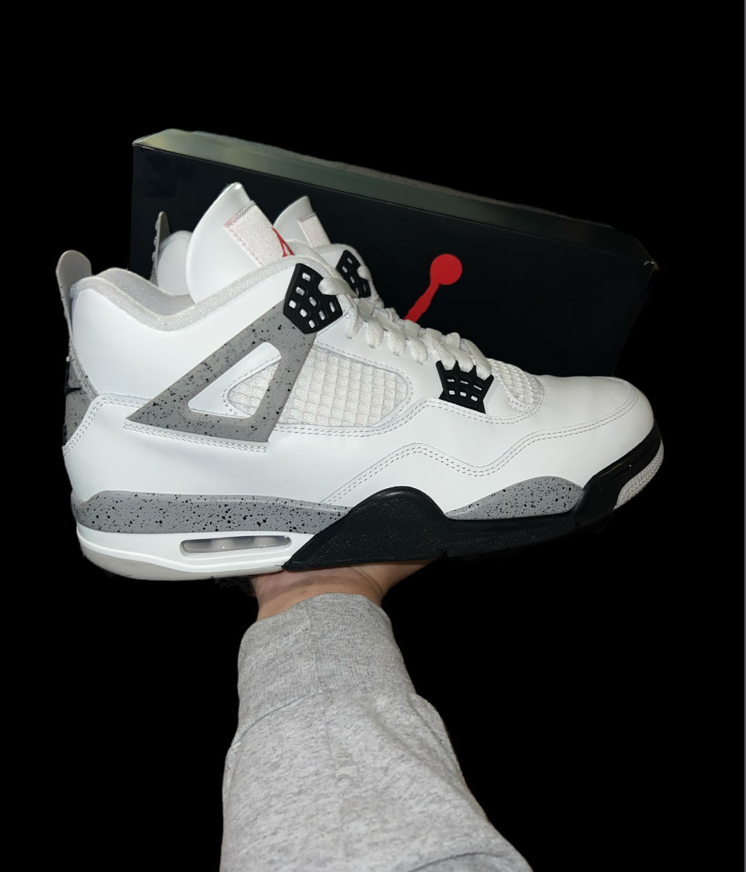 Preowned White Cement 4s size 10.5