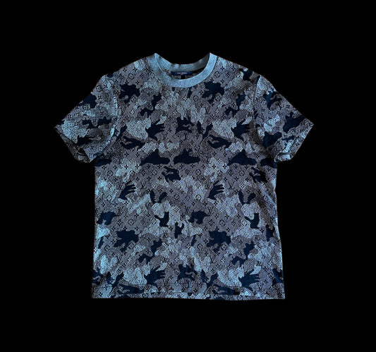LV Grey Camo T-Shirt size M
