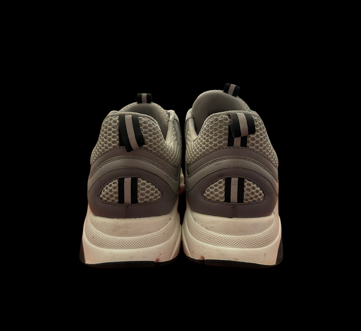 Preowned Grey B22s size 43 (fits a 10-10.5)