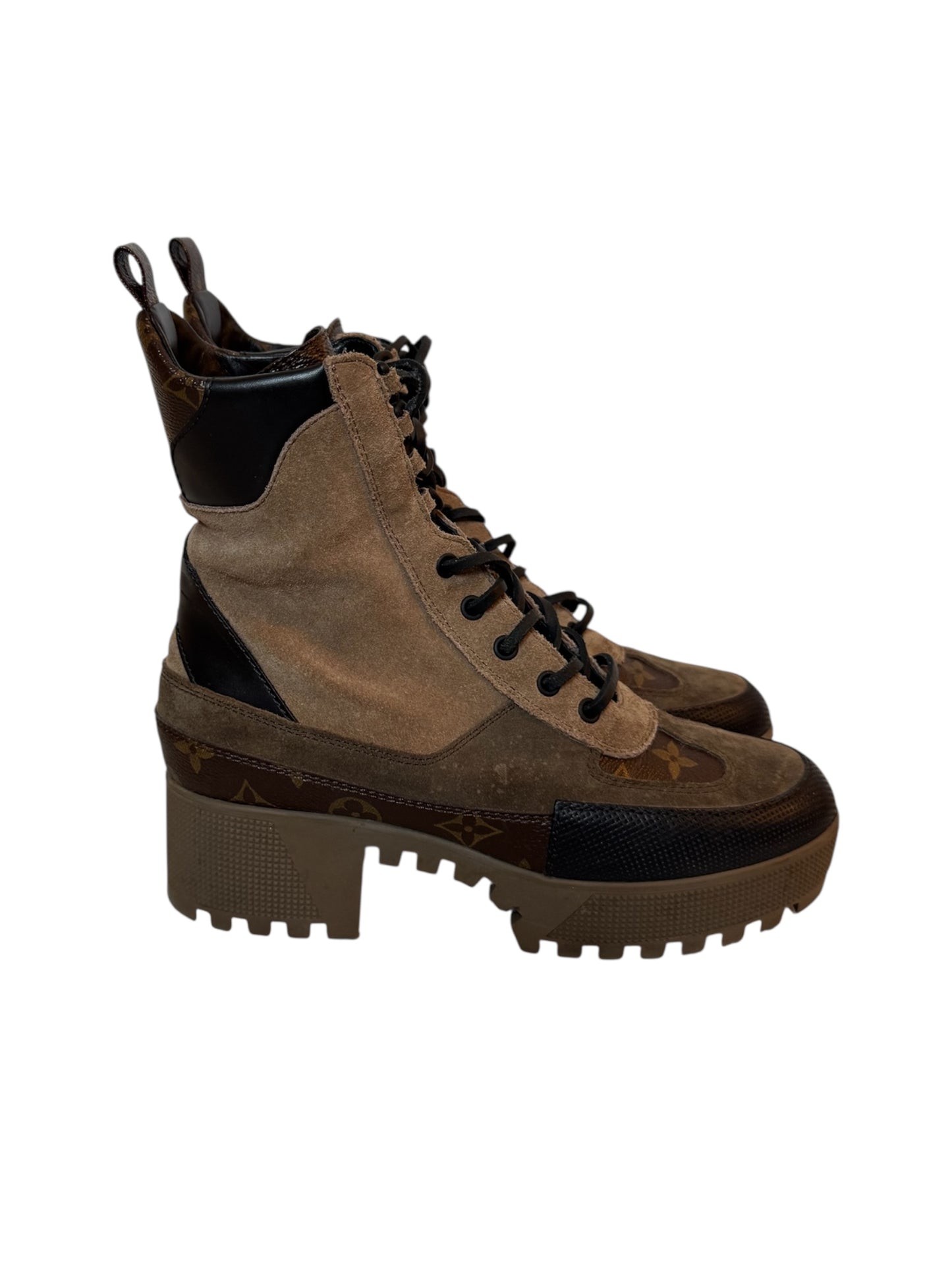 Preowned LV Suede Calfskin Monogram Laureate Platform Desert Boots Taupe size 39 (fits 8.5W-9W)