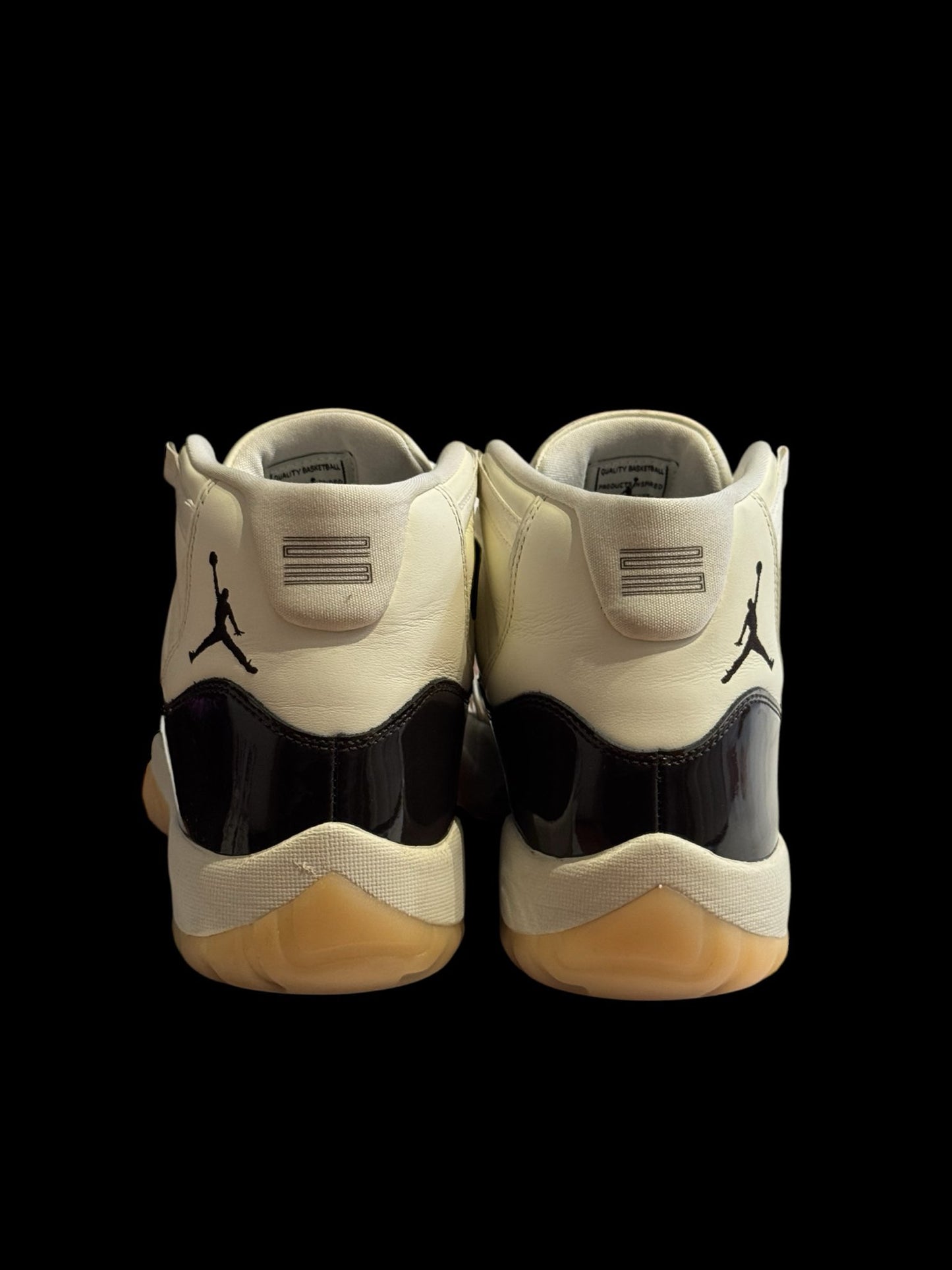 Preowned Neopolitan 11s size 12W/10.5M
