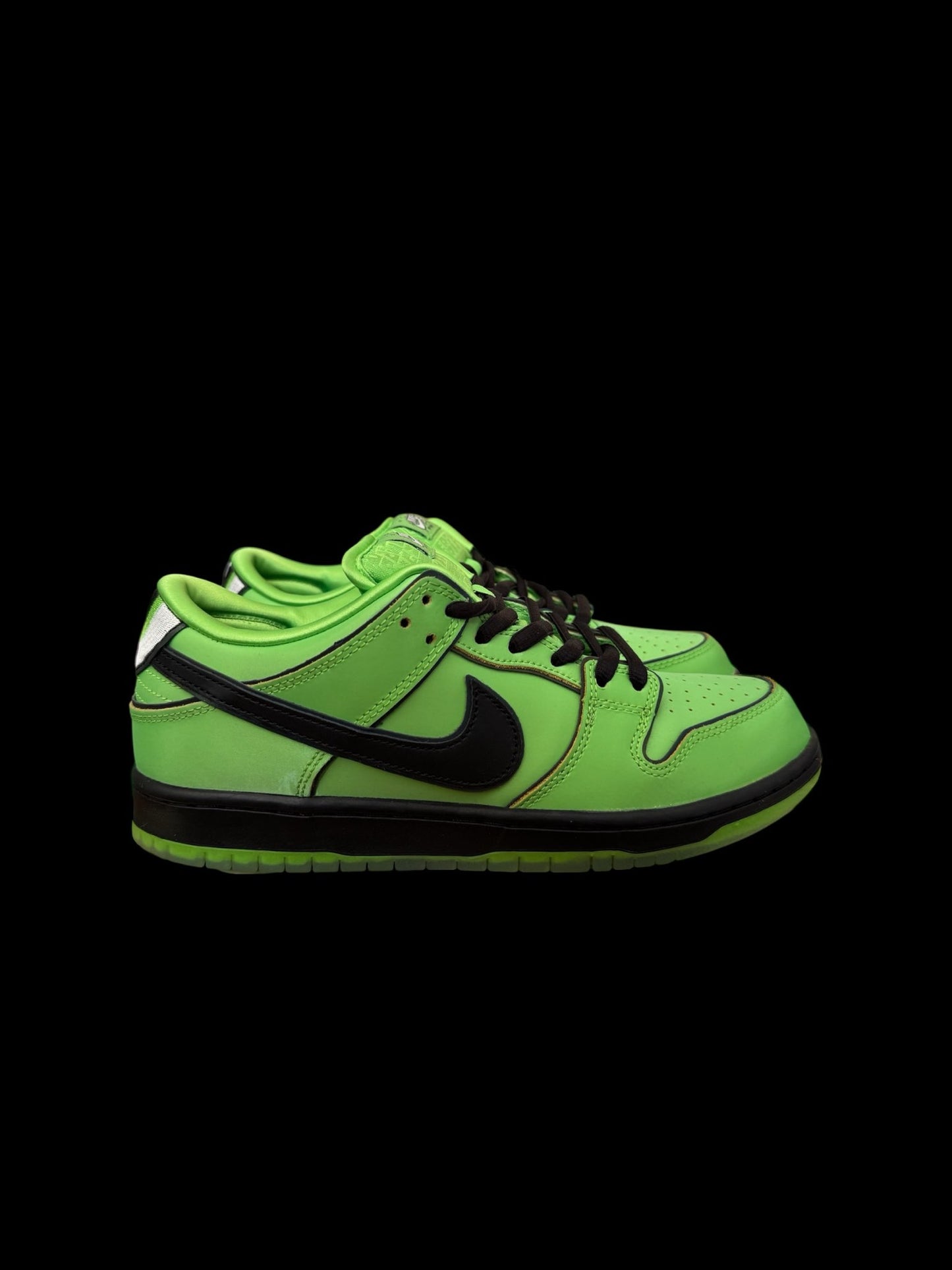 Preowned PowerPuff Buttercup SB Dunk Lows size 9