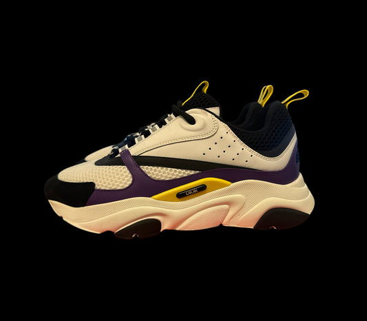 Preowned Laker B22s size 41 (fits 8-8.5)