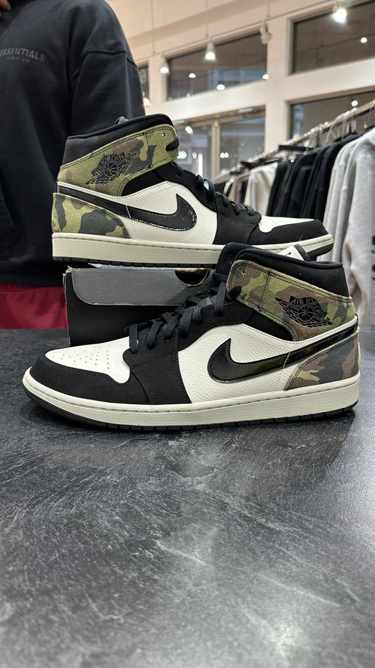 Preowned Jordan 1 mid ‘camo’ size 15