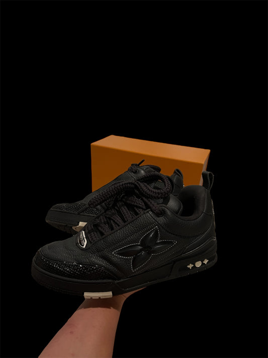 Preowned Black LV Sk8s size 8 (fits 9.5-10)
