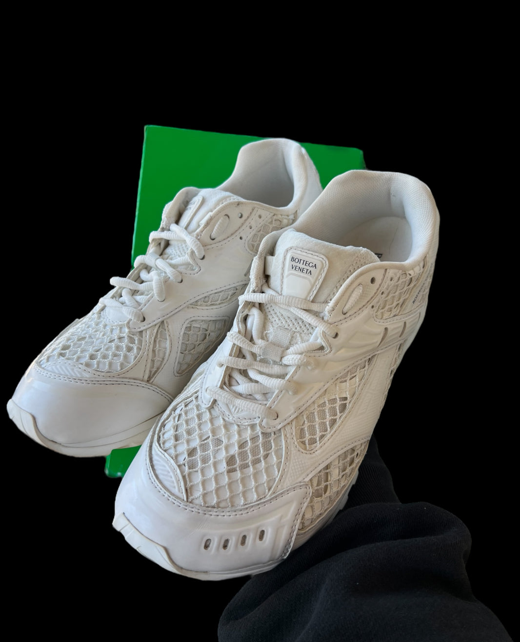 Preowned White Bottega Orbits size 41 (fits 8-8.5)