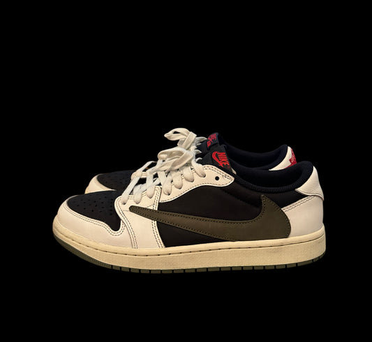 Preowned Travis Scott Olive Lows size 11W