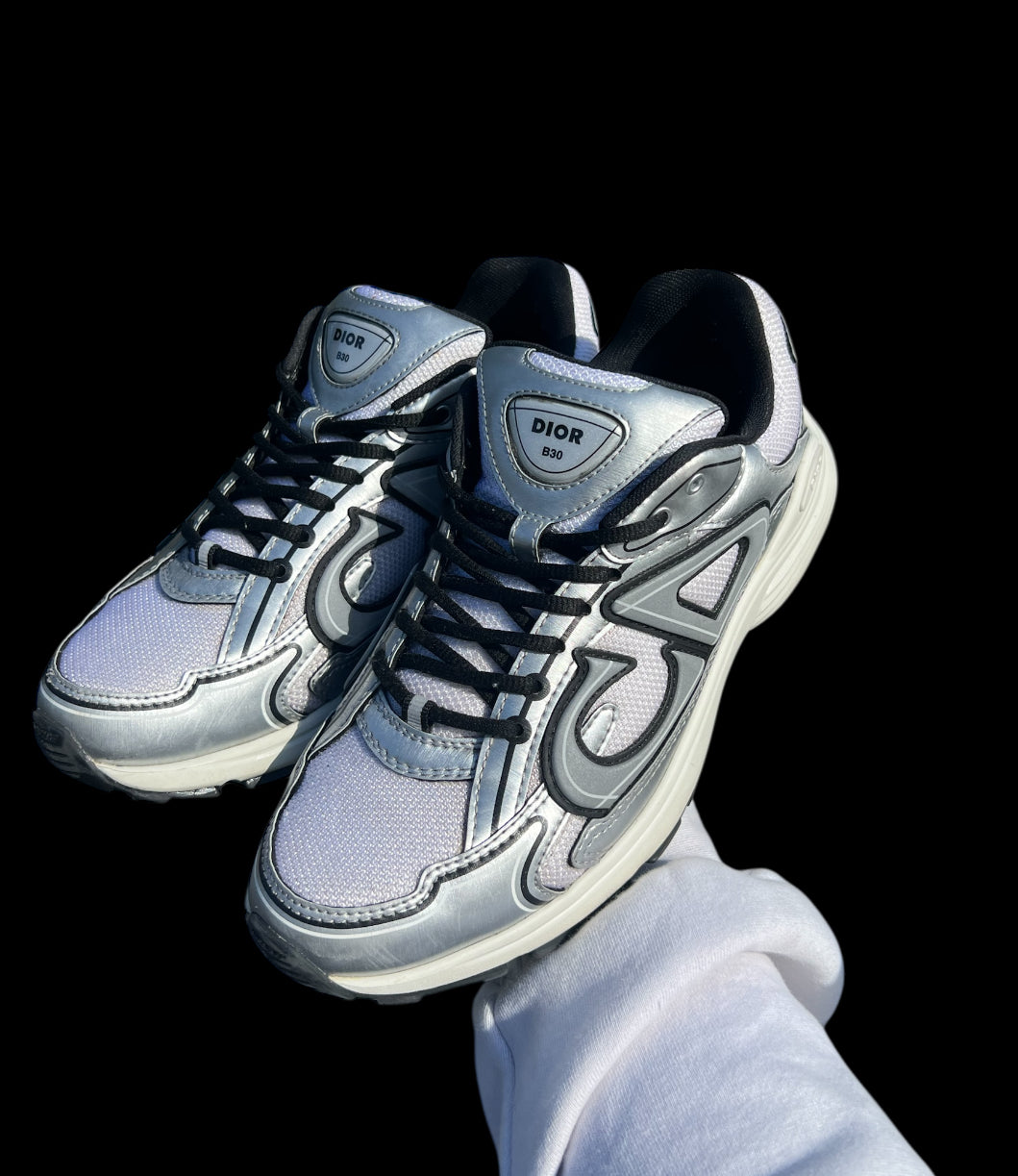 Preowned Silver Dior B30s size 41 (fits 8-8.5)
