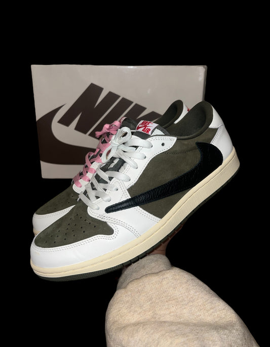 Preowned Olive Travis Scott 1 Lows size 11