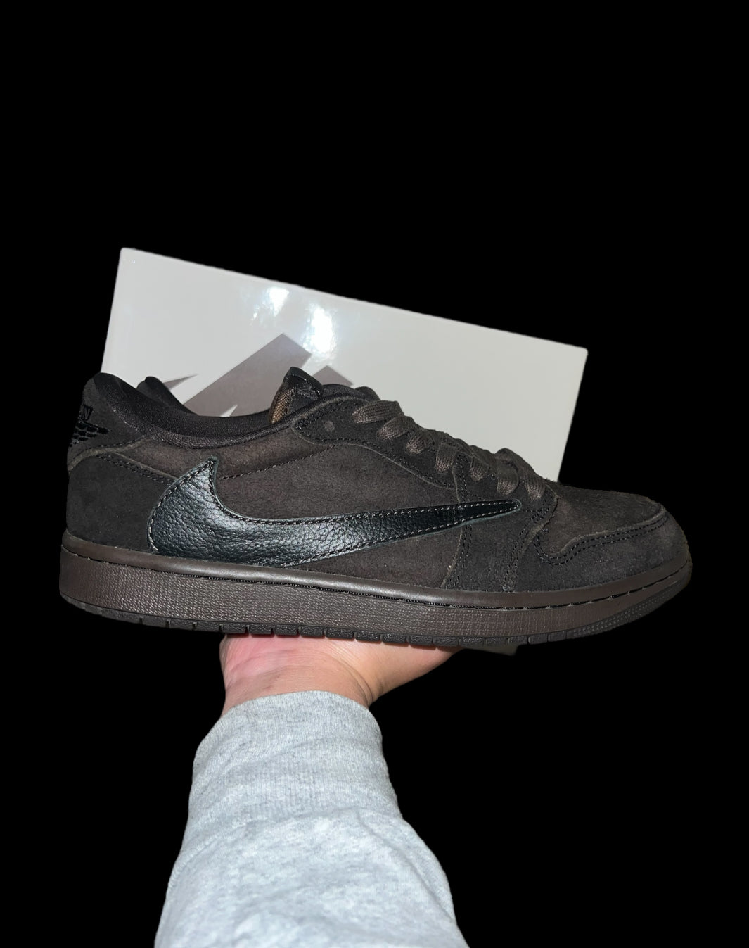 Preowned Velvet Brown Travis Scott 1 Lows size 8.5