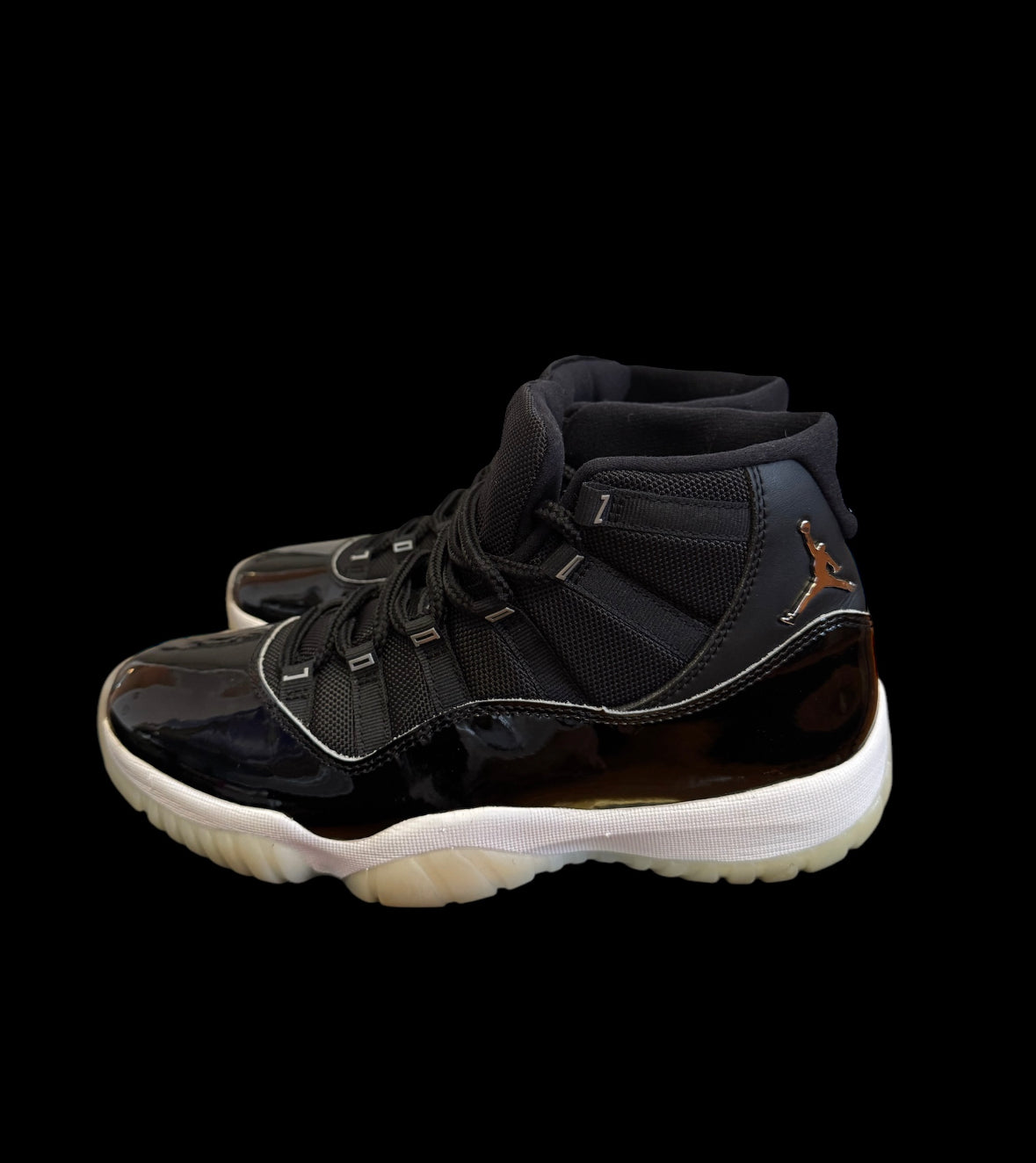 Preowned Jubilee 11s size 9.5