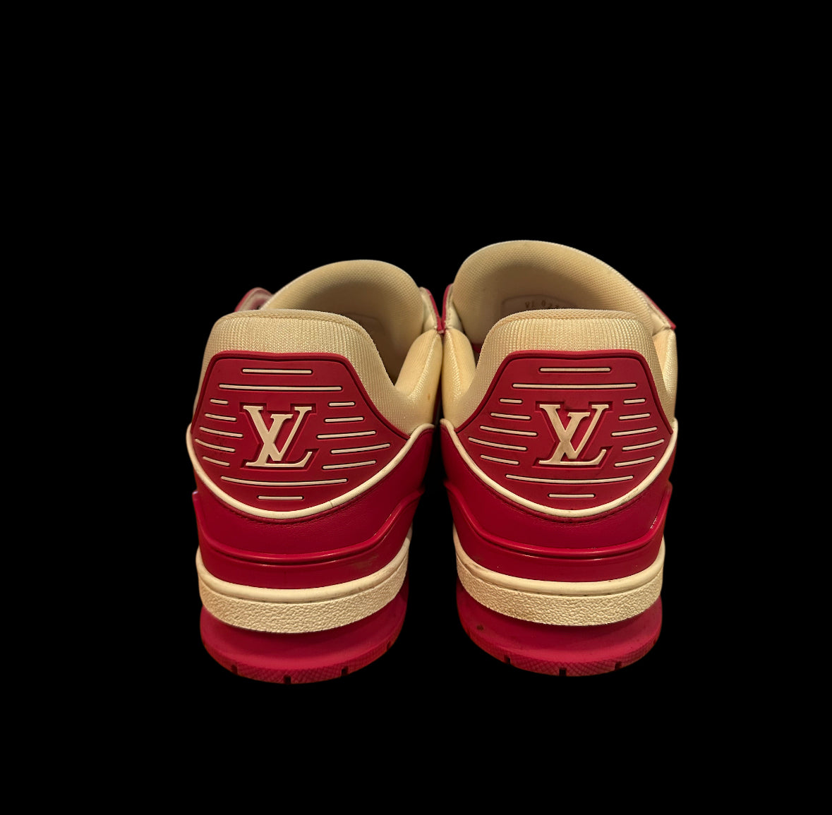 Preowned Pink Louis Vuitton Trainers size 9.5 (fits 11-11.5)