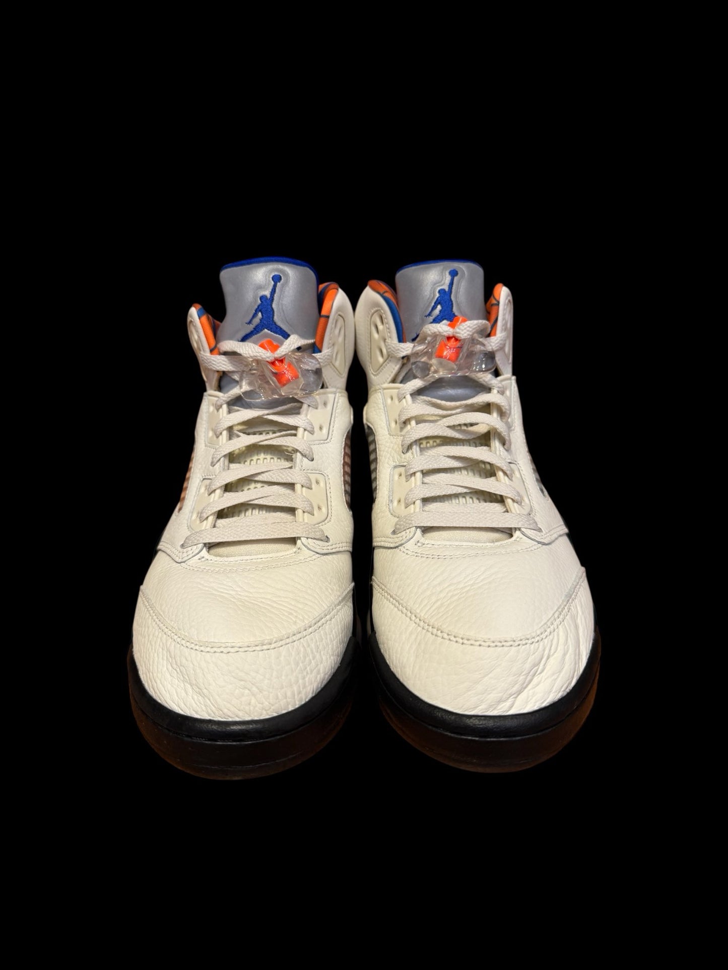 Preowned Knick 5s size 10.5