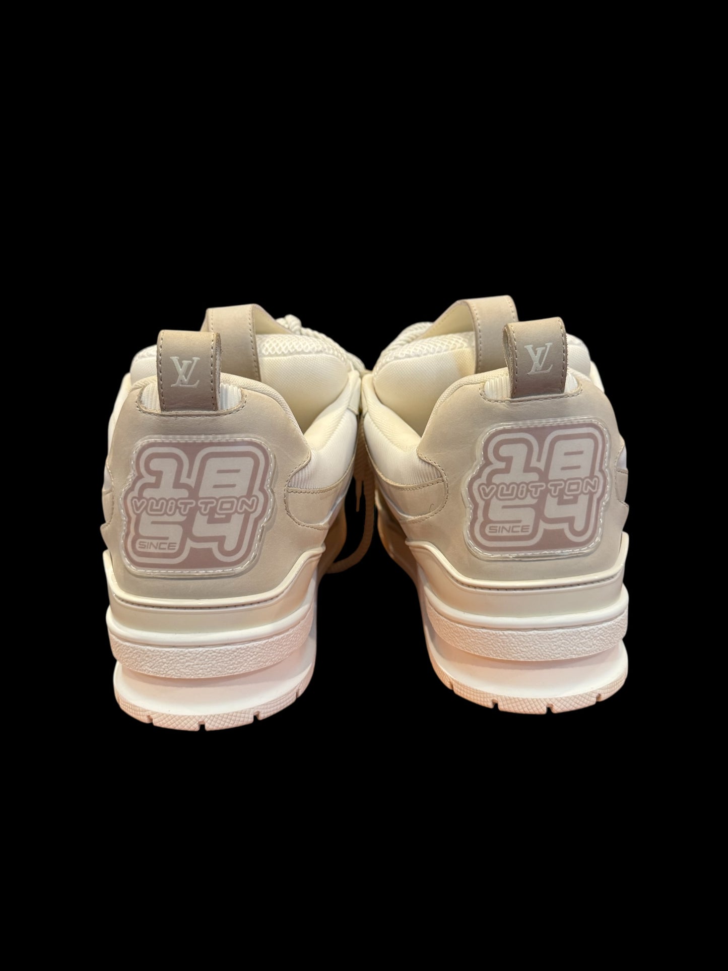 Preowned Beige LV Sk8s size 9 (fits 10.5-11)