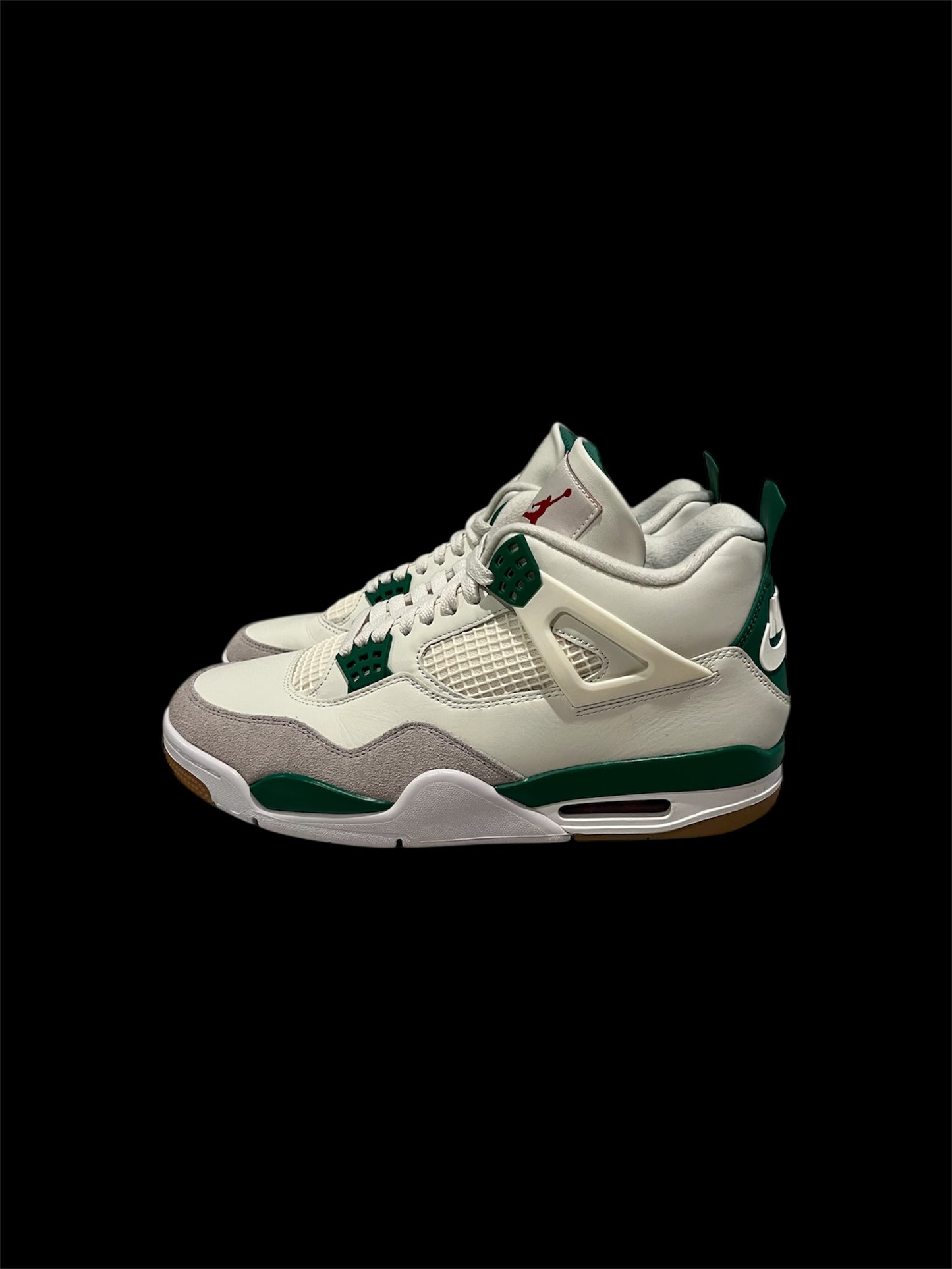 Preowned Pine Green SB 4s size 11