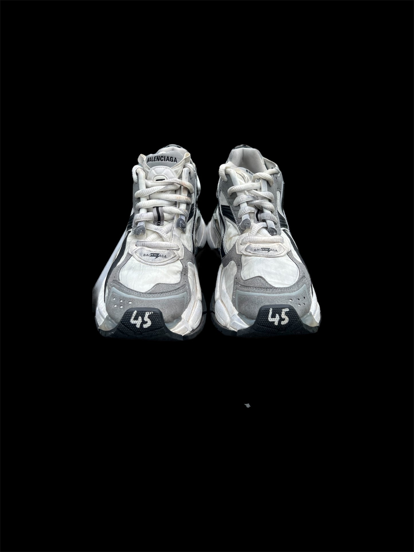 Preowned Black/White Balenciaga Runners size 45 (fits 12-13)