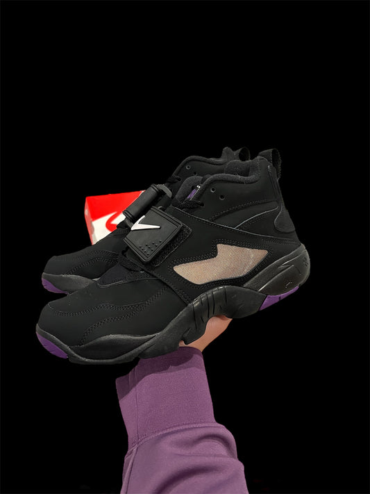 Preowned Ravens Diamond Turfs size 9.5