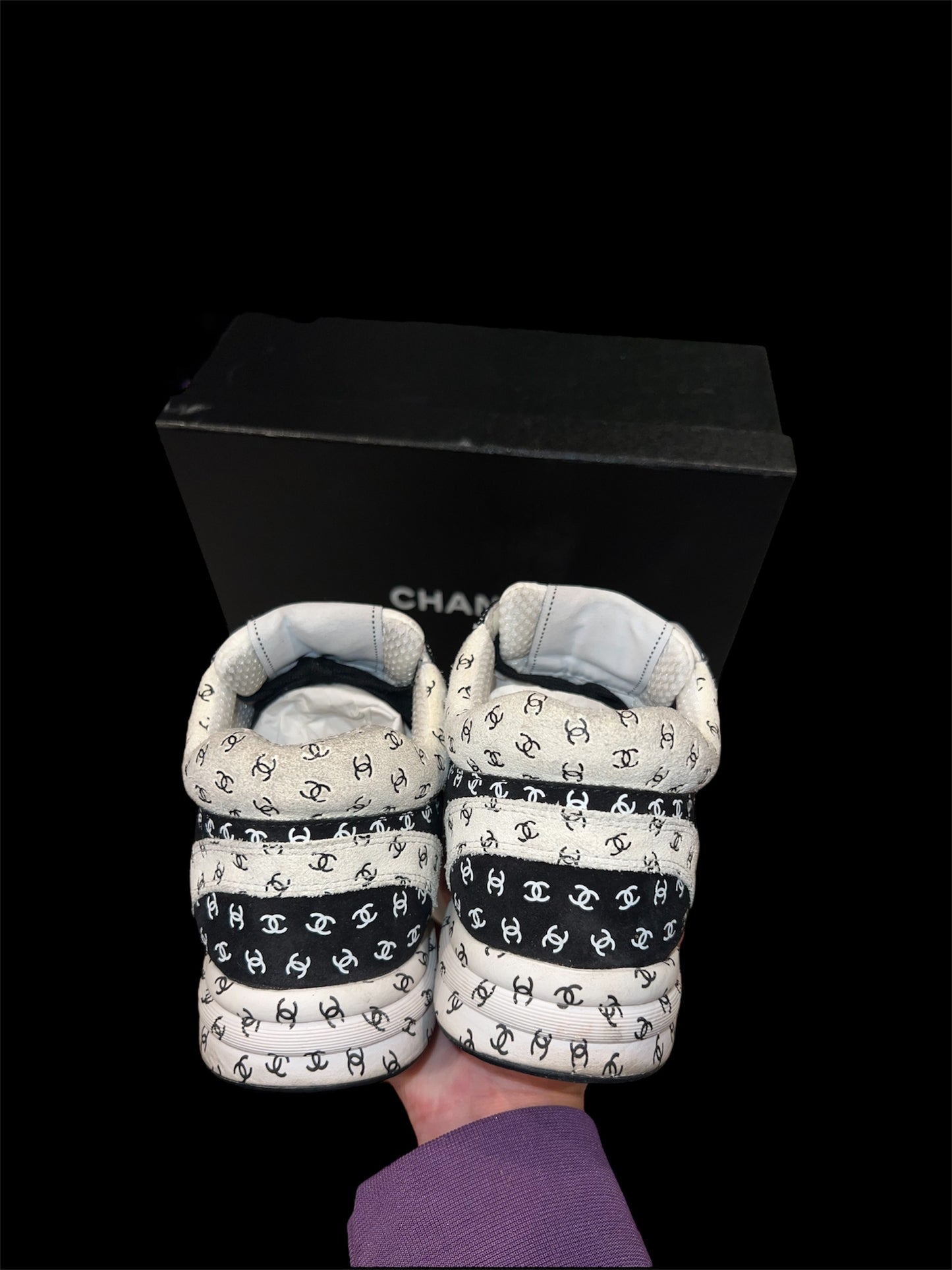 Preowned Chanel Runners size 38 (fits 8W-8.5W)