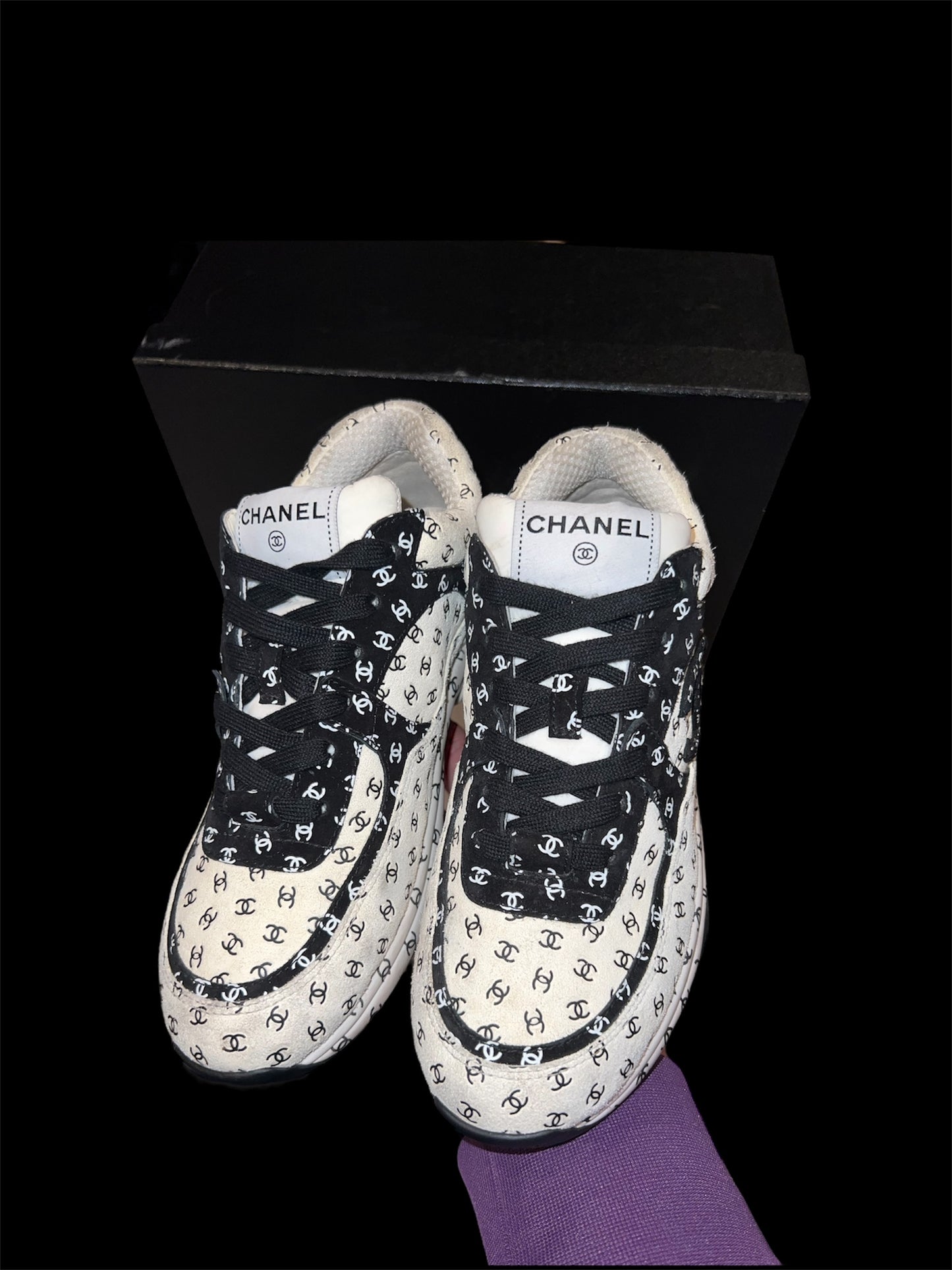 Preowned Chanel Runners size 38 (fits 8W-8.5W)