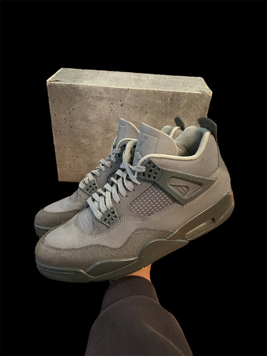 Preowned Wet Cement 4s size 10.5