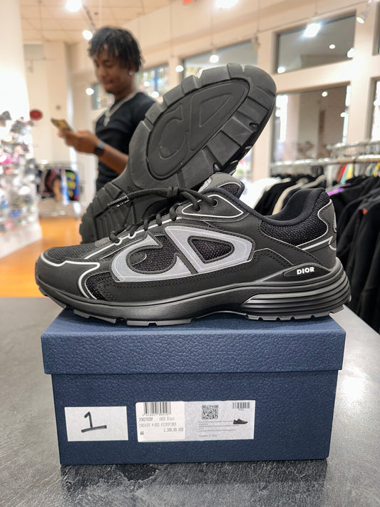 Preowned Black Dior B30 size 44