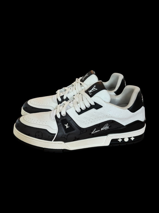 Preowned Black/White LV Trainers size 14 (fits a 15-16)
