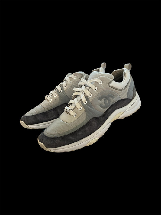 Preowned Grey Suede Chanel Trainers size 41 (fits 8-8.5)