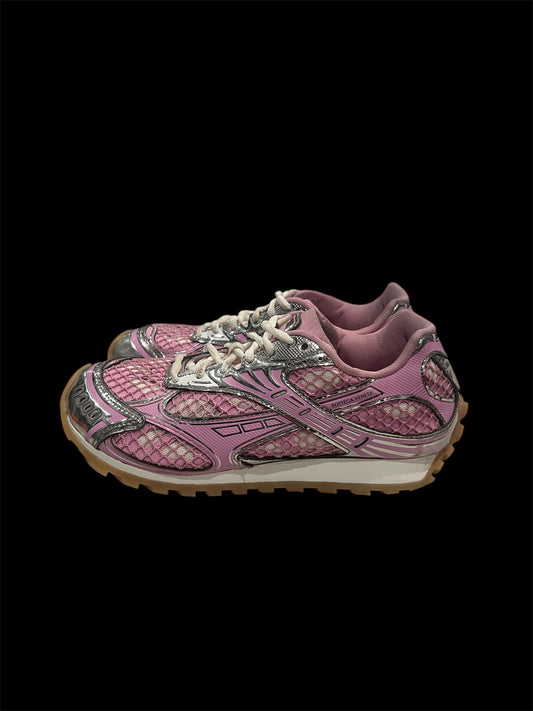 Preowned Pink Bottega Orbits size 39 (fits 7-7.5)