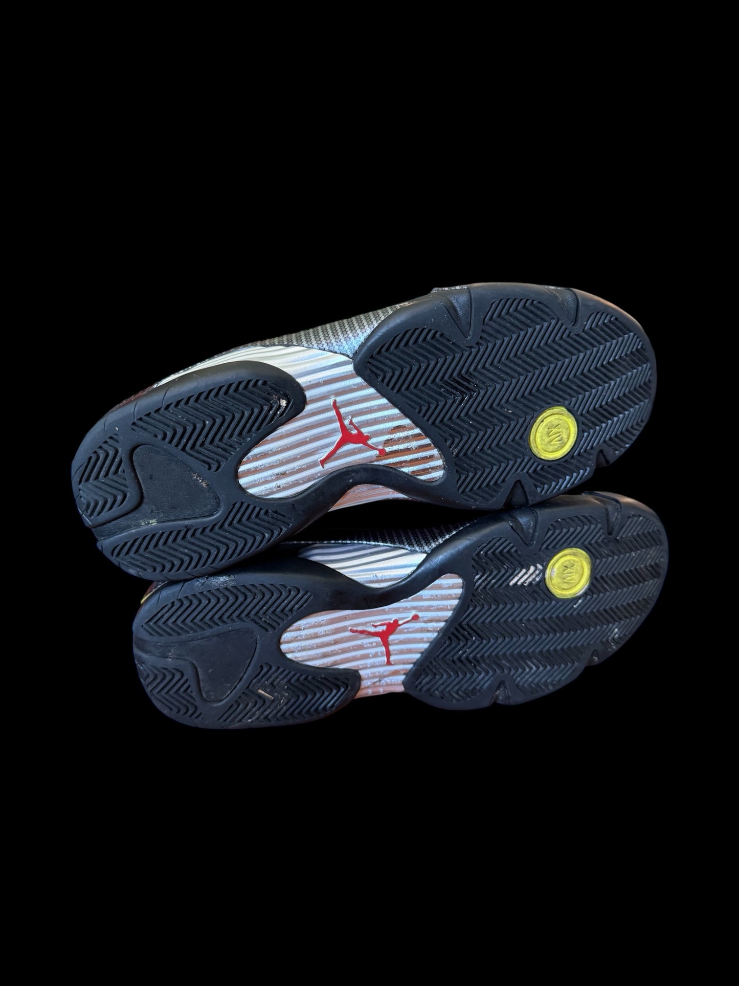 Preowned Ferrari 14s size 11