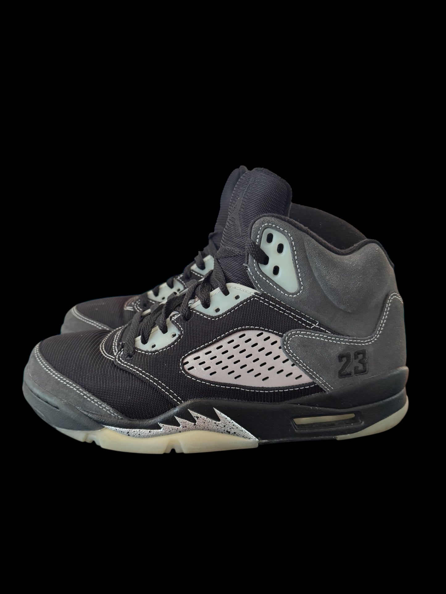 Preowned Anthracite 5s size 9