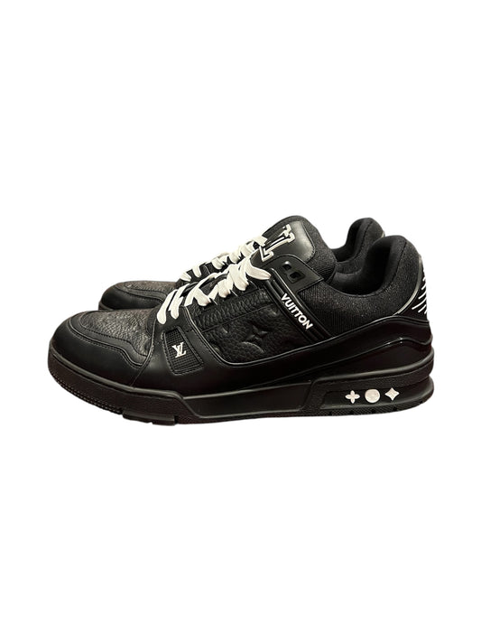 Preowned Black LV Trainers size 11 (fits 12-13)