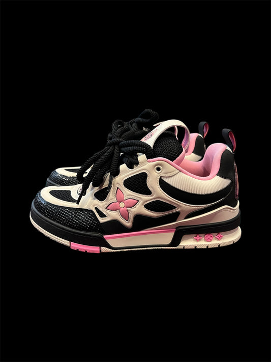 Preowned Black/Pink LV Sk8s size 8.5 (fits 10-10.5)