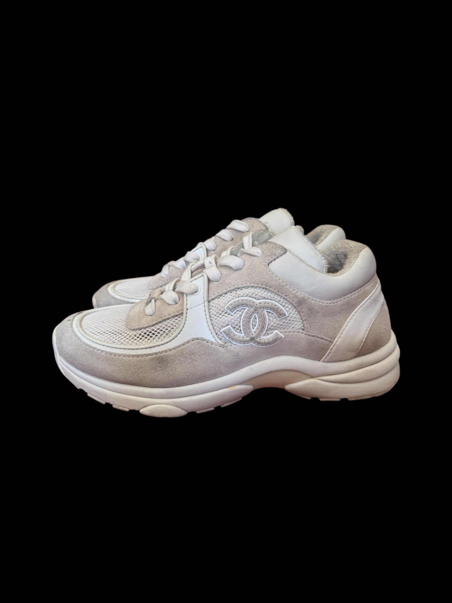 Preowned White Chanel Runners size 37 (fits 6.5W-7W)