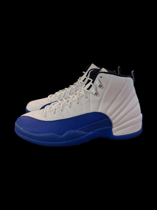 Preowned Blueberry 12s size 13