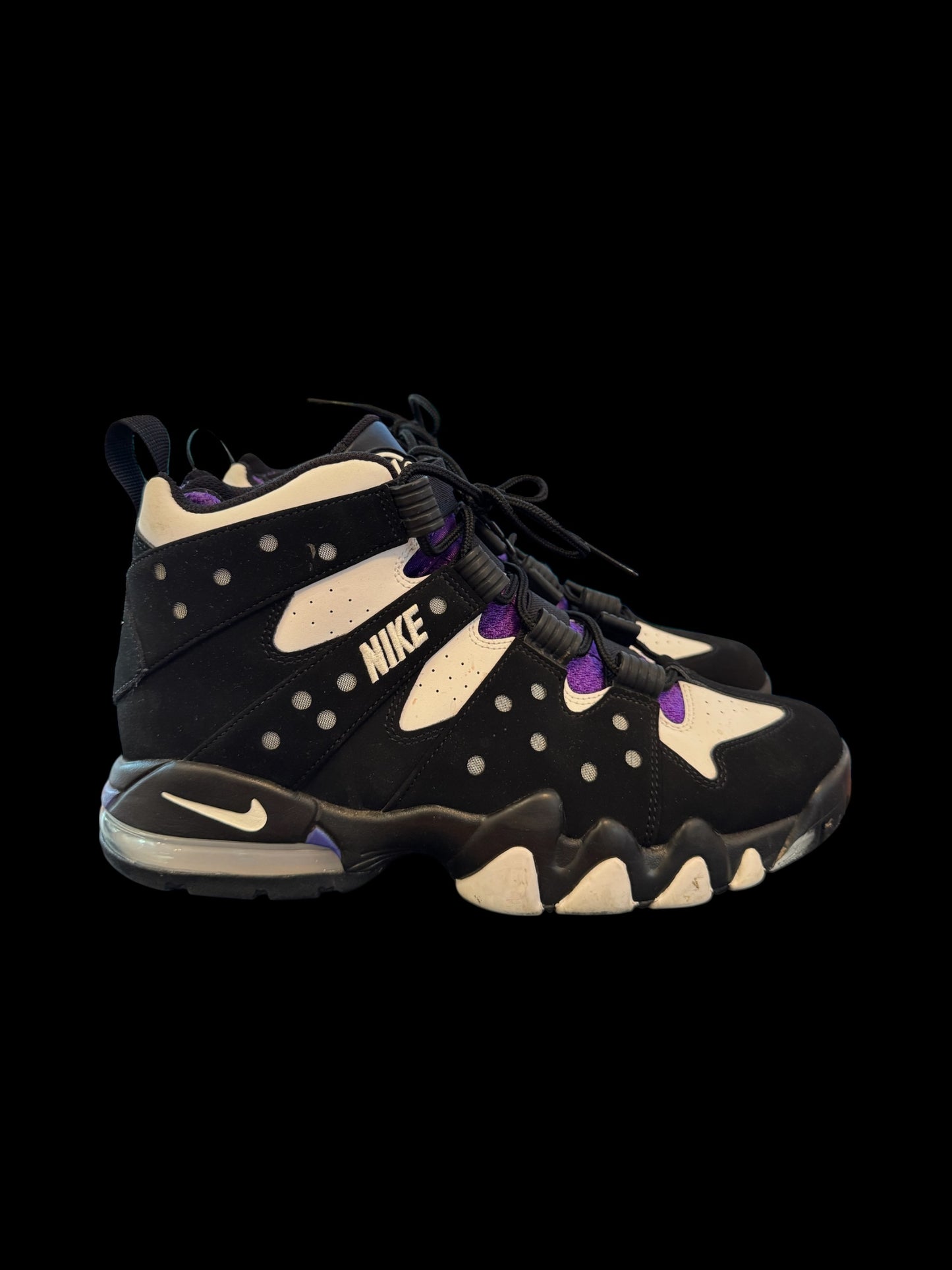 Preowned CB 94 Purple Black White size 9.5