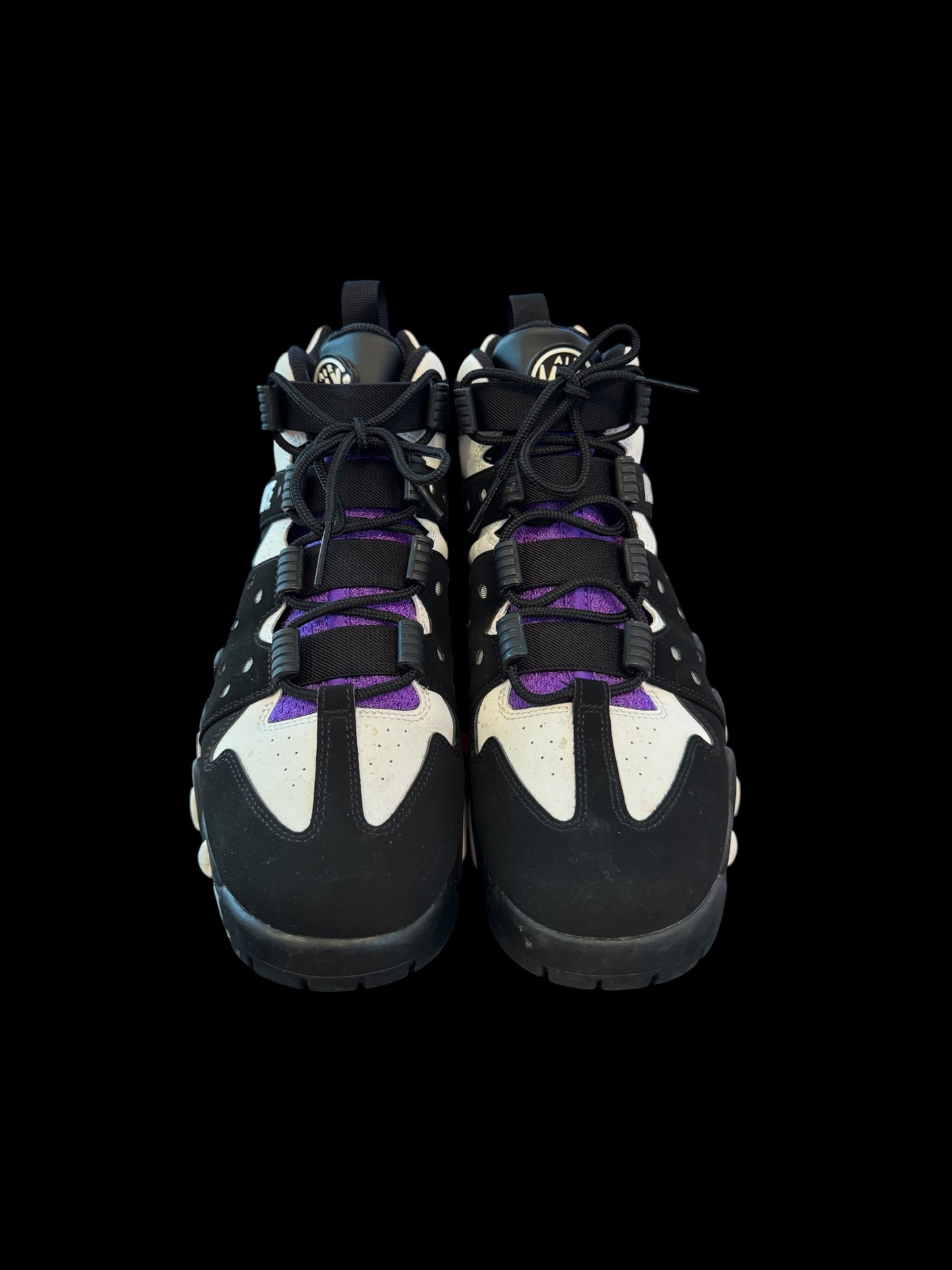 Preowned CB 94 Purple Black White size 9.5